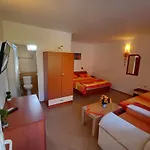 Penzion Dom Zaharievi