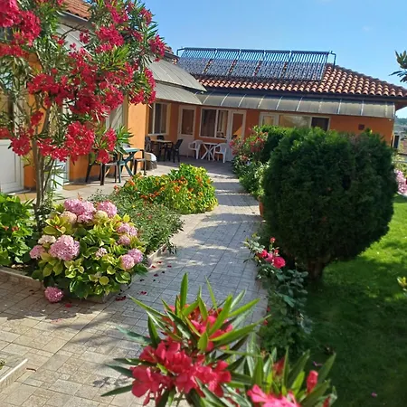 Dom Zaharievi * Bjala