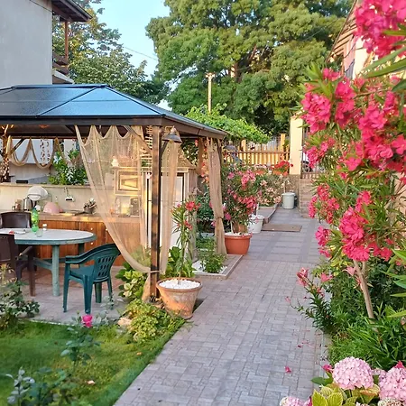 Guest house Dom Zaharievi